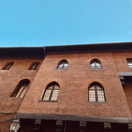 Lovely 2 Bedroom Apartment Nearby Piazza Maggiore Bologna Exterior photo