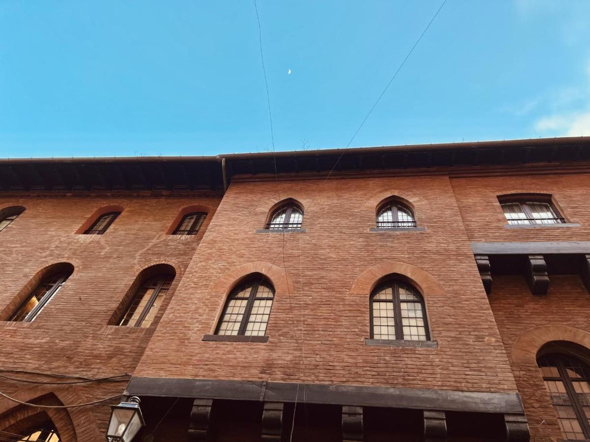 Lovely 2 Bedroom Apartment Nearby Piazza Maggiore Bologna Exterior photo